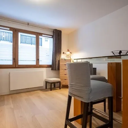 Apartment Neuf, Cosy & Moderne Vieil Alpe - 100m Des Remontees Mecaniques Alpe Express Alpe d'Huez
